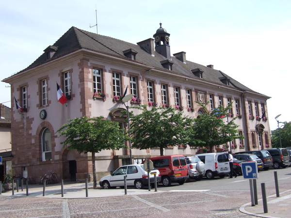 Stadhuis - THANN
