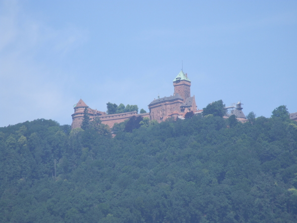 eenzaam gelegen op 800m hoogte