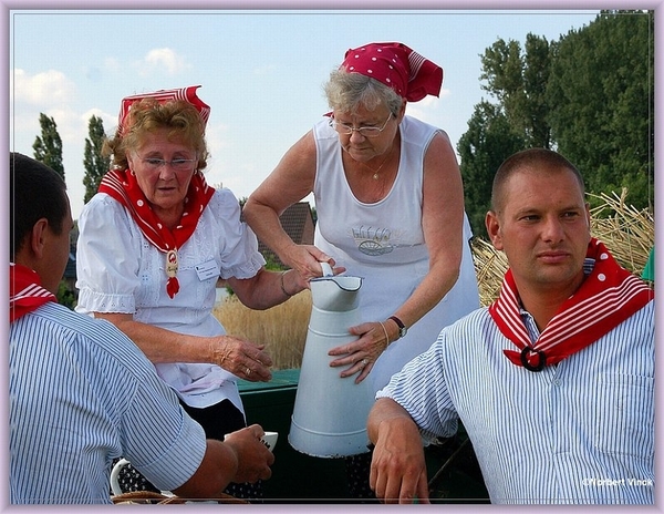 sized_sized_DSC22787a op het veld