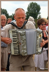 sized_sized_DSC22976a op het veld