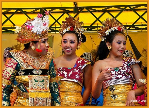 sized_sized_DSC23184a optreden indonesie