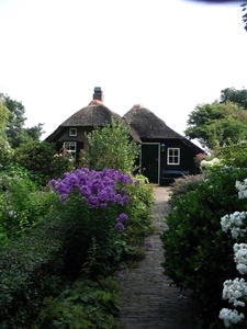 098