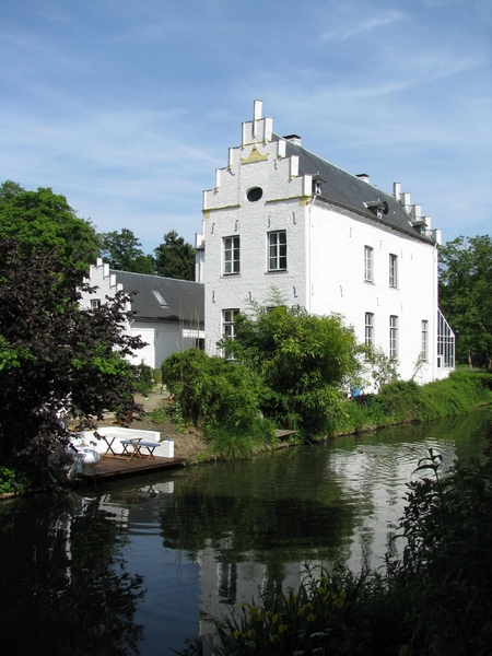 (24) Nieuwenbroek Hs.