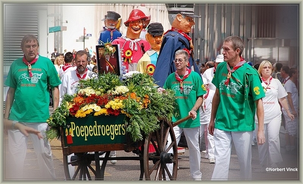 sized_sized_DSC23312a poepedroegers