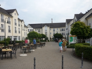 10.08. EIFEL 037 BINNENKOER HOTEL