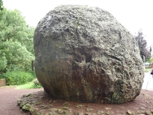 10.08. EIFEL 153.OUDE KNIKKER