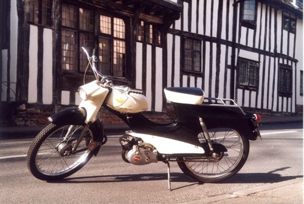 Ambassador bromfiets 1961