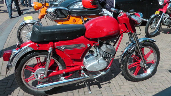 Zndapp gespot in Reuver 17-06-2012