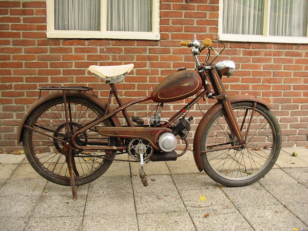 FL.. met BFC motor 1954