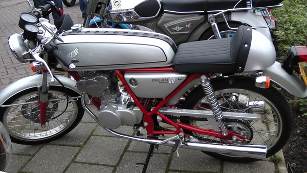 Honda 50 Dream