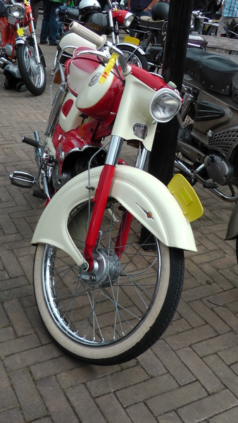 Batavus Super Sport Gespot in Reuver 15-06-2014