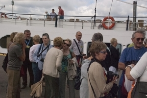 019 Antwerpen - Instappen in de boot