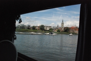 077 Antwerpen - Op de boot - bezienswaardigheden op de oever