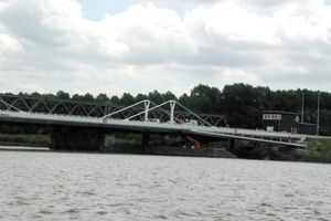 081 Antwerpen - Op de boot - bezienswaardigheden op de oever