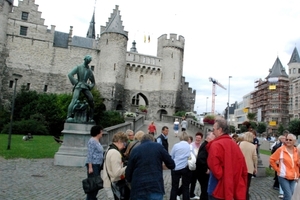 120 Antwerpen - wandeling in de stad