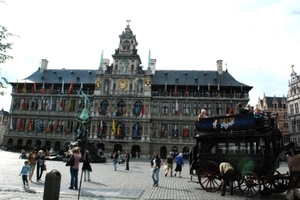128 Antwerpen - wandeling in de stad