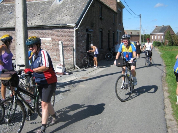 Fietsen Westuit Bassilly Edingen 2010 085