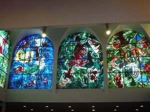 2a Jeruzalem _Hadassah ziekenhuis, Marc Chagall _glasramen 12 sta