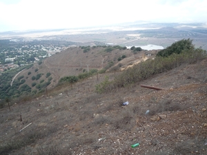 5d Golan _Mount Bental, zicht op bezet gebied _P1070431