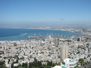 6c Haifa _De oostelijke benedenstad, de baai, de krayot en de ber