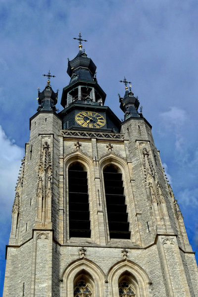 Bedevaart,Kortrijk,pelgrim,kunstenaar,geloof,bidden,Christus,abdij,kerk,basiliek,monnik,priester,pater