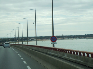 de brug naar het eiland R�