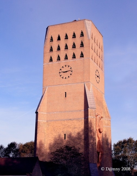 de kerk van Oost-Duinkerke 017