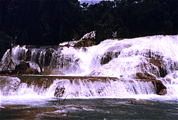 Cascada de Agua Azul