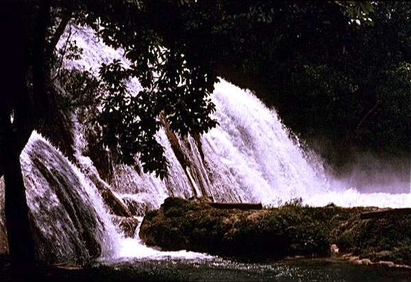 Cascada de Agua Azul