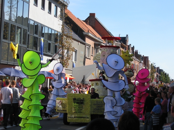 Sint Gillis Dendermonde Bloemencorso 048