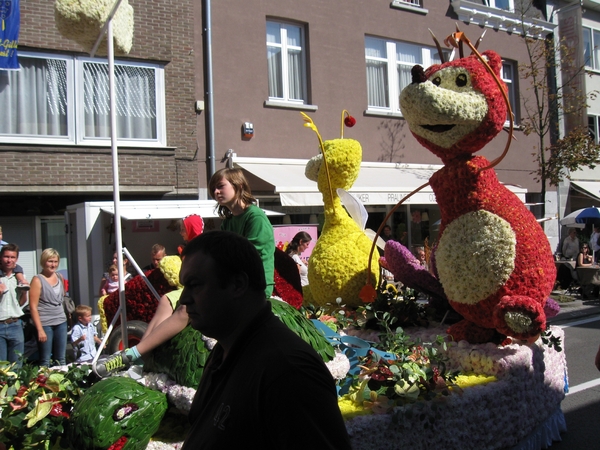 Sint Gillis Dendermonde Bloemencorso 052