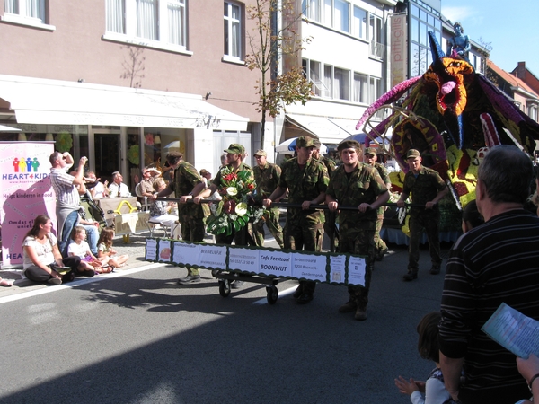 Sint Gillis Dendermonde Bloemencorso 068