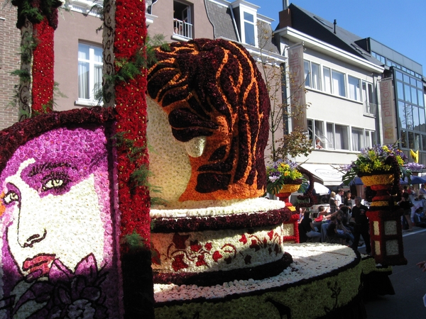 Sint Gillis Dendermonde Bloemencorso 087