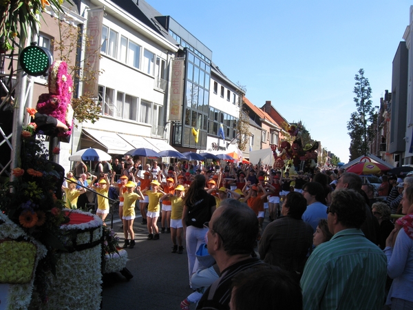 Sint Gillis Dendermonde Bloemencorso 096