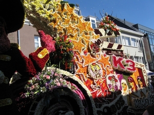 Sint Gillis Dendermonde Bloemencorso 100