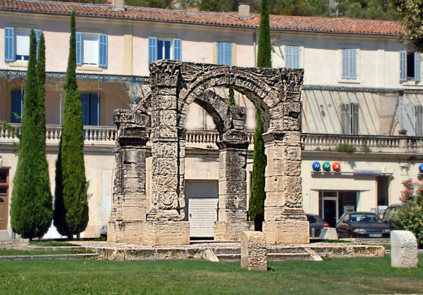 Cavaillon Arche Romaine (2)