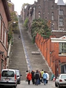 Luik _Montagne de Bueren, beneden