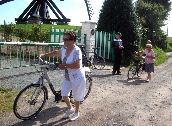 028 Pasar Erembodegem Fietstocht naar OLV Lombeek -  11.09.10