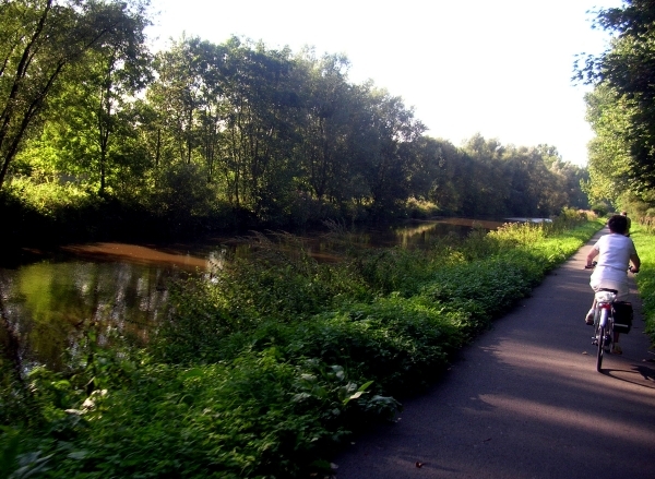 057 Pasar Erembodegem Fietstocht naar OLV Lombeek -  11.09.10