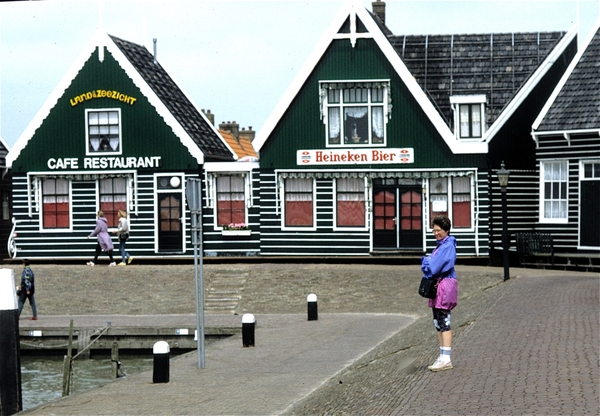 Marken