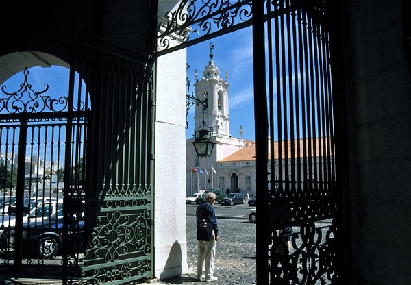 Queluz