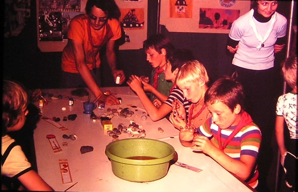 76-VP-Puytvoet rakkers knutselen