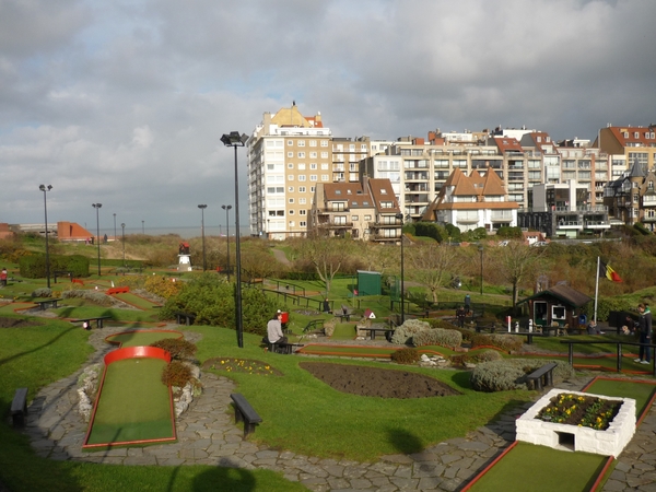 10.11.06.KNOKKE.MINIGOLF