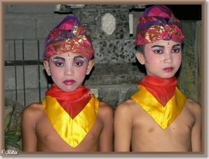 Dansen in Pura Pasupati