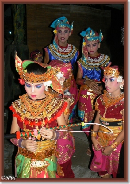 Dansen in Pura Pasupati