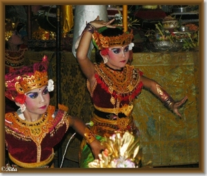 Dansen in Pura Pasupati