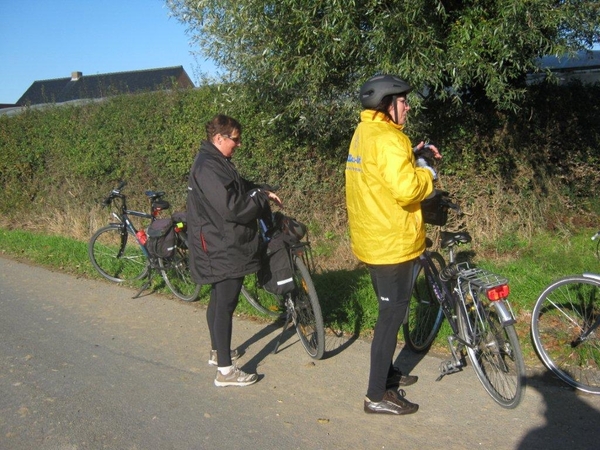 Fietsen West Uit Oeselgem 2010 024