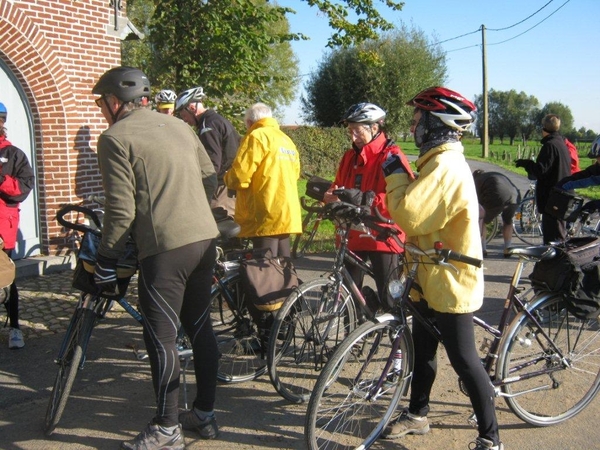 Fietsen West Uit Oeselgem 2010 026