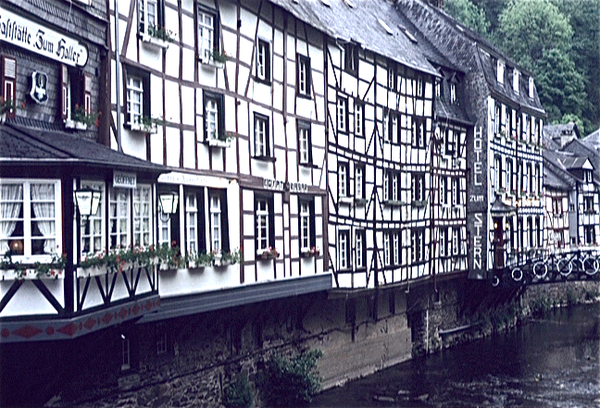 Monschau (Noord Rijnland)