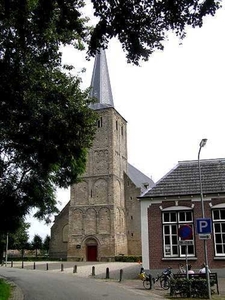 Vooraanzicht Voorster Kerk 105 jaar later